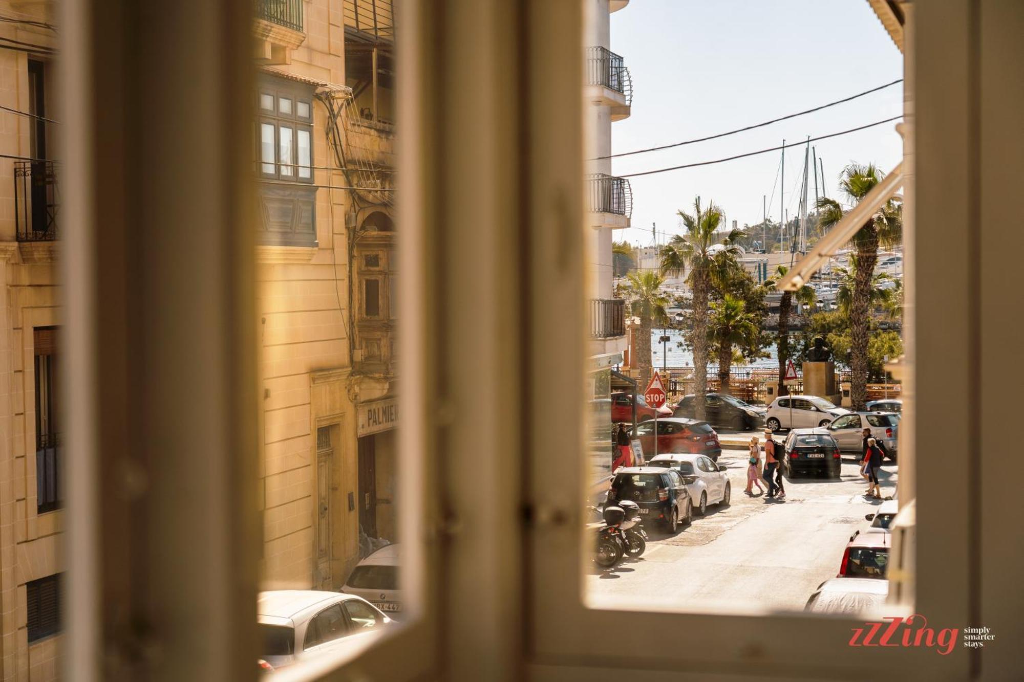 Stuart Rooms By Zzzing Gzira Екстер'єр фото